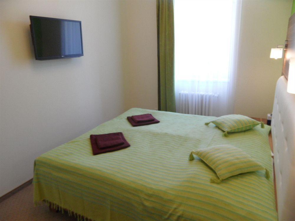 Apartments Verona Karlowe Wary Zewnętrze zdjęcie